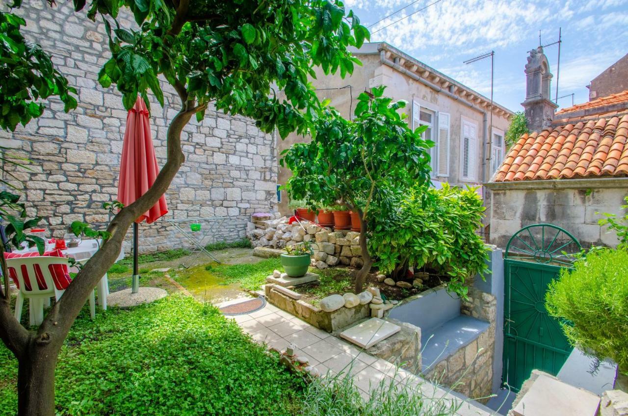 Апартаменти Kanavelic Place - Old Town Korcula Екстер'єр фото